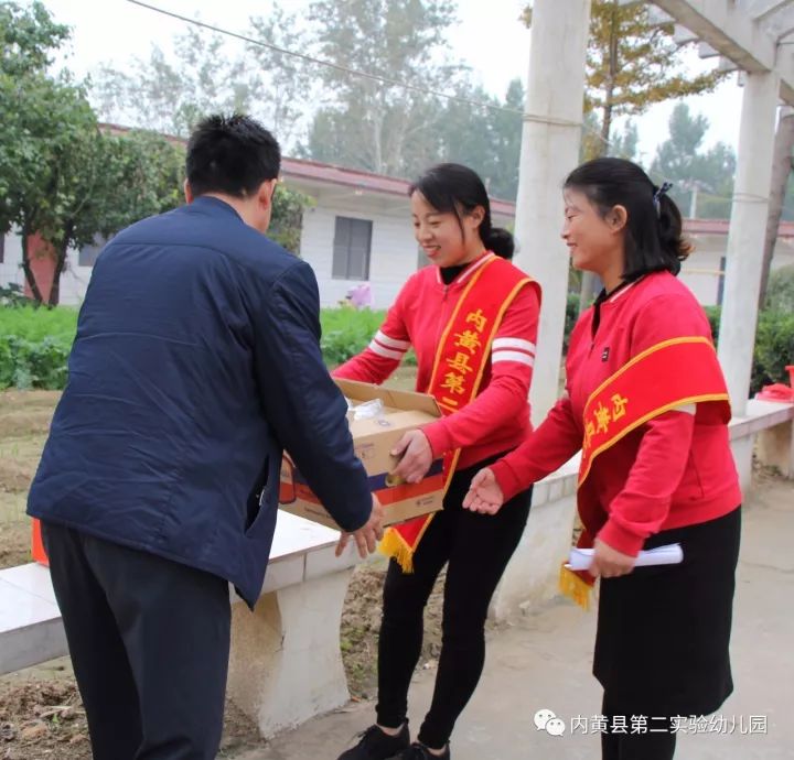 关于我和鬼变成家人的那件事